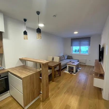 Colorado Apartment *